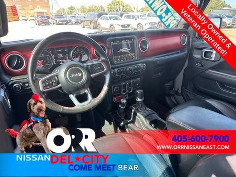 Used 2022 Jeep Gladiator Rubicon w/ LED Lighting Group AWD/4WD image 14
