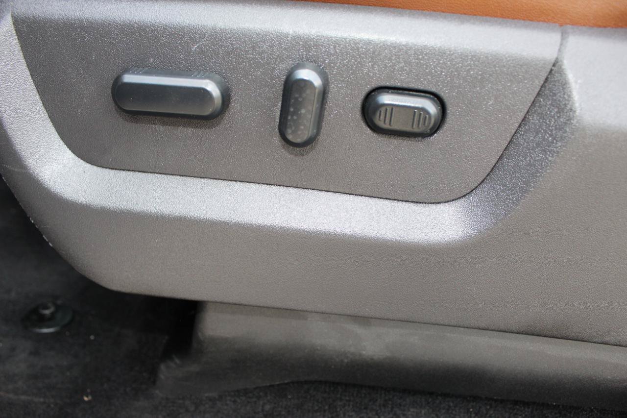 Used 2015 Ford F250 Platinum AWD/4WD image 12