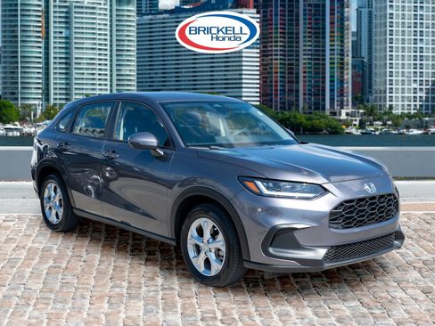 Certified 2023 Honda HR-V LX image 3