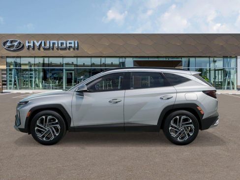 New 2026 Hyundai Tucson Limited FWD image 3