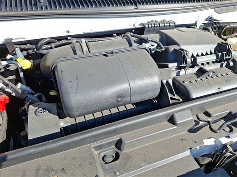 Used 2024 Ford E-450 and Econoline 450 Super Duty w/ Driver's Safety Package image 26