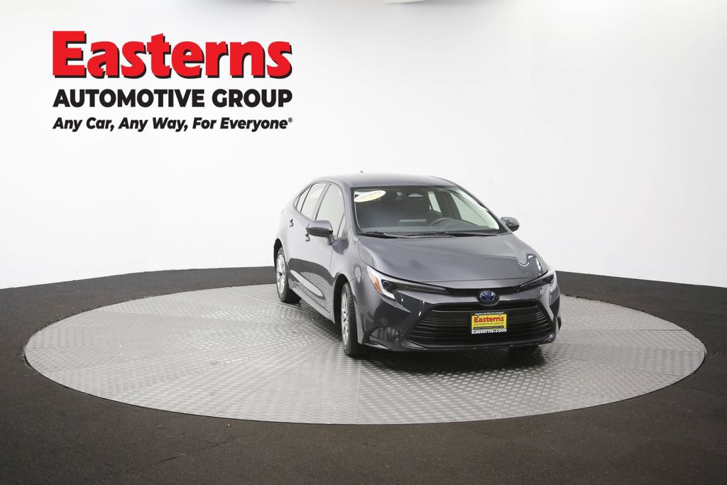 Used 2023 Toyota Corolla LE FWD image 50