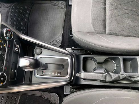 Used 2020 Ford EcoSport SE w/ SE Convenience Package FWD image 18