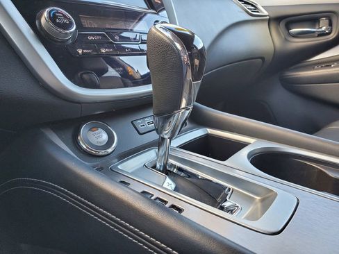 Used 2020 Nissan Murano SL w/ Moonroof Package image 34