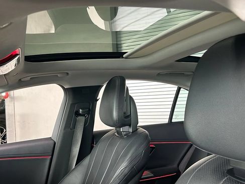 Used 2025 Mercedes-Benz E 350 Sedan w/ Winter Package image 10