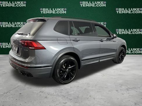 Used 2023 Volkswagen Tiguan SE R-Line image 6