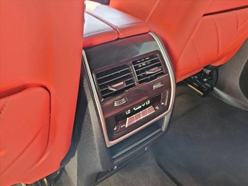 Used 2023 BMW XM image 17