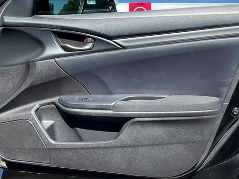 Used 2018 Honda Civic Sport image 25