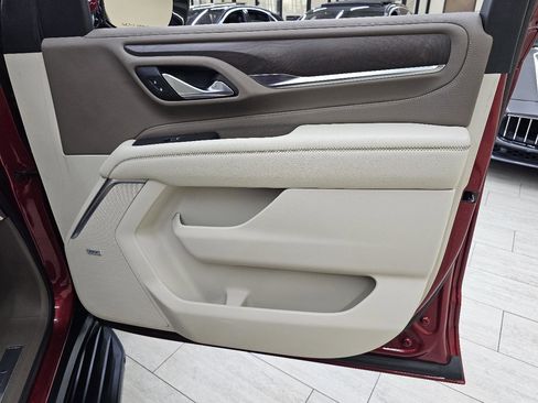 Used 2021 GMC Yukon Denali RWD image 43
