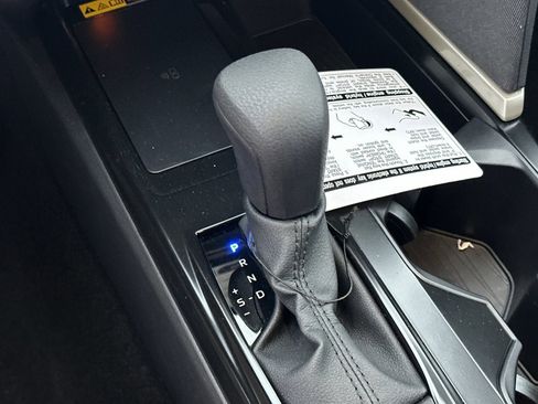 Used 2026 Toyota Camry LE image 20