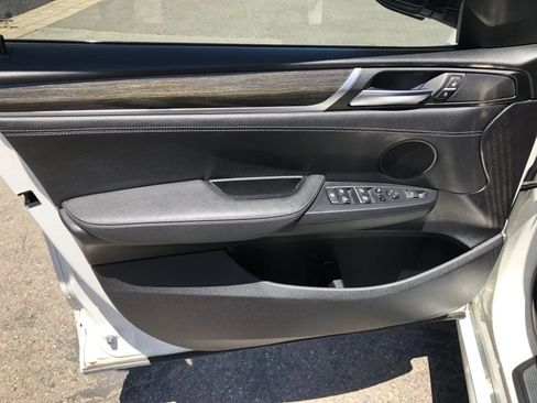 Used 2016 BMW X3 xDrive28i AWD/4WD image 18