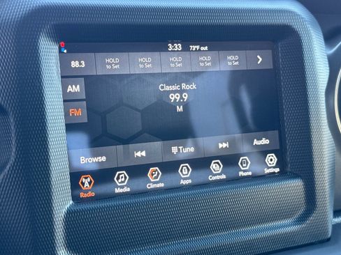 Used 2022 Jeep Gladiator Willys image 17