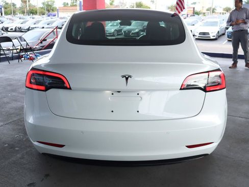 Used 2018 Tesla Model 3 Long Range AWD/4WD image 8