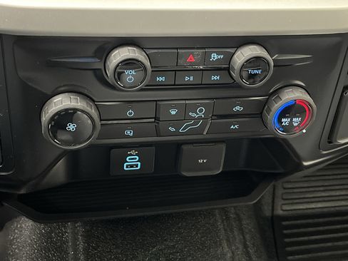 New 2026 Ford F250 XL w/ XL Chrome Package image 20