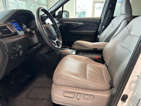 Used 2023 Honda Passport EX-L image 15