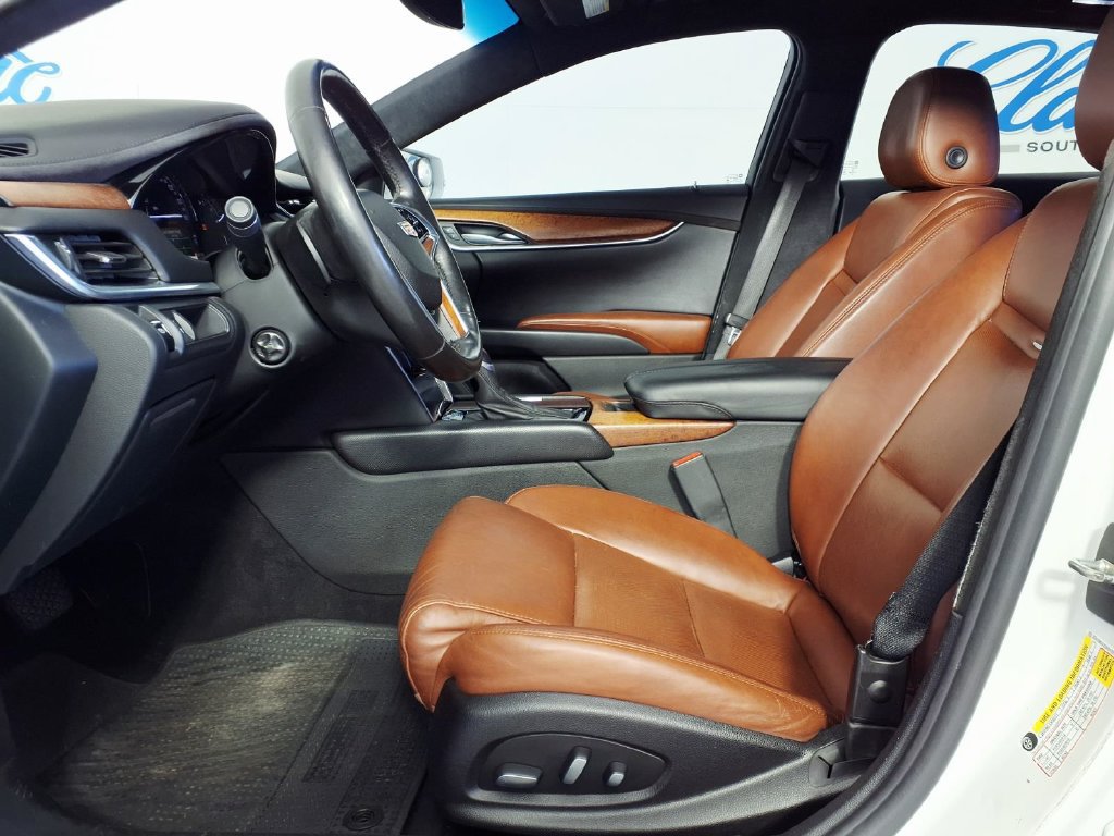 Used 2017 Cadillac XTS Luxury FWD image 8