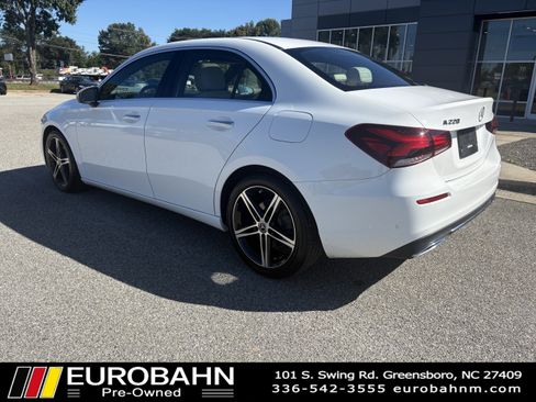 Used 2021 Mercedes-Benz A 220 A 220 image 27