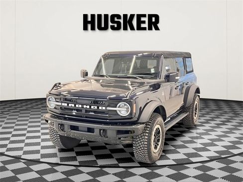 Used 2021 Ford Bronco Outer Banks w/ Sasquatch Package image 4