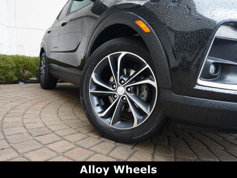 Used 2023 Buick Encore GX Select image 16