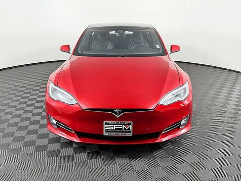 Used 2019 Tesla Model S 100D image 4