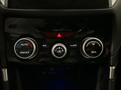 Used 2019 Subaru Forester Premium image 10