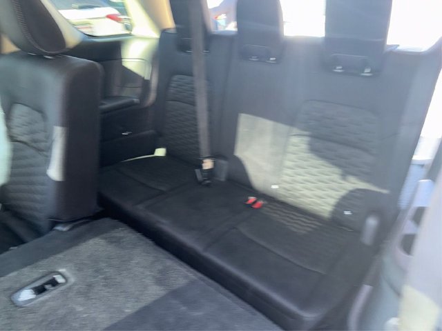 Used 2022 Nissan Pathfinder SV FWD image 35