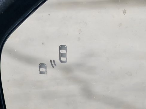 Used 2025 Ford Explorer ST-Line w/ ST-Line Street Pack image 28