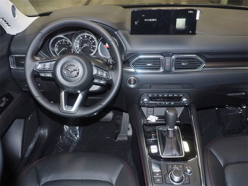 New 2025 MAZDA CX-5 Carbon Edition image 5