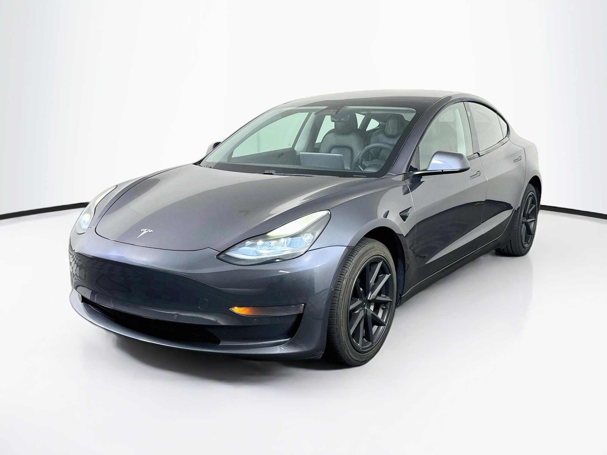 Used 2021 Tesla Model 3 Standard Range Plus RWD image 3