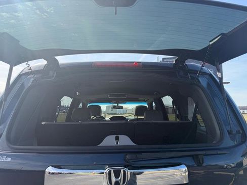 Used 2011 Honda Pilot Touring image 29