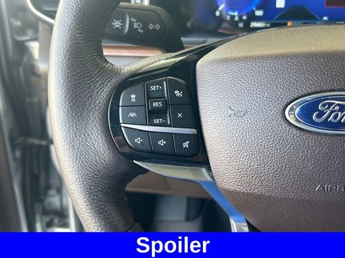 Used 2022 Ford Explorer King Ranch image 39