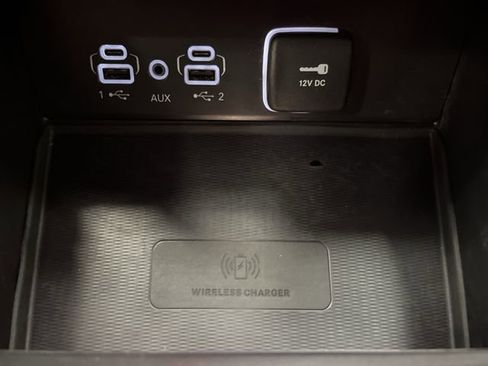 Used 2024 Jeep Grand Cherokee L Laredo image 23