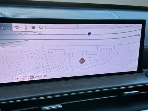 Used 2025 Genesis GV80 2.5T Prestige image 26