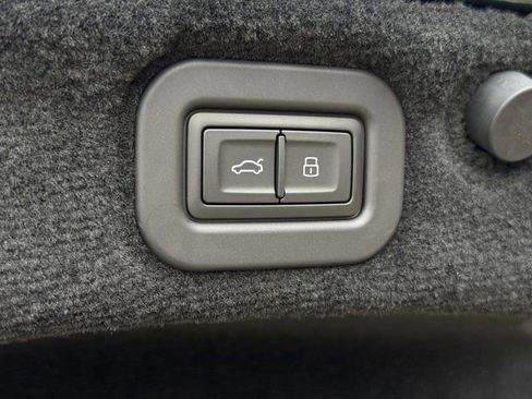 New 2024 Bentley Continental GT image 35