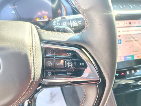 New 2026 Jeep Grand Cherokee Summit AWD/4WD image 37