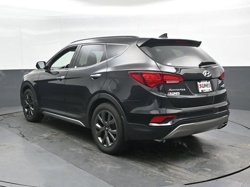 Used 2017 Hyundai Santa Fe Sport FWD image 10