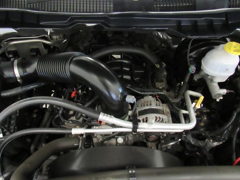 Used 2022 RAM 1500 Tradesman w/ Electronics Group AWD/4WD image 32