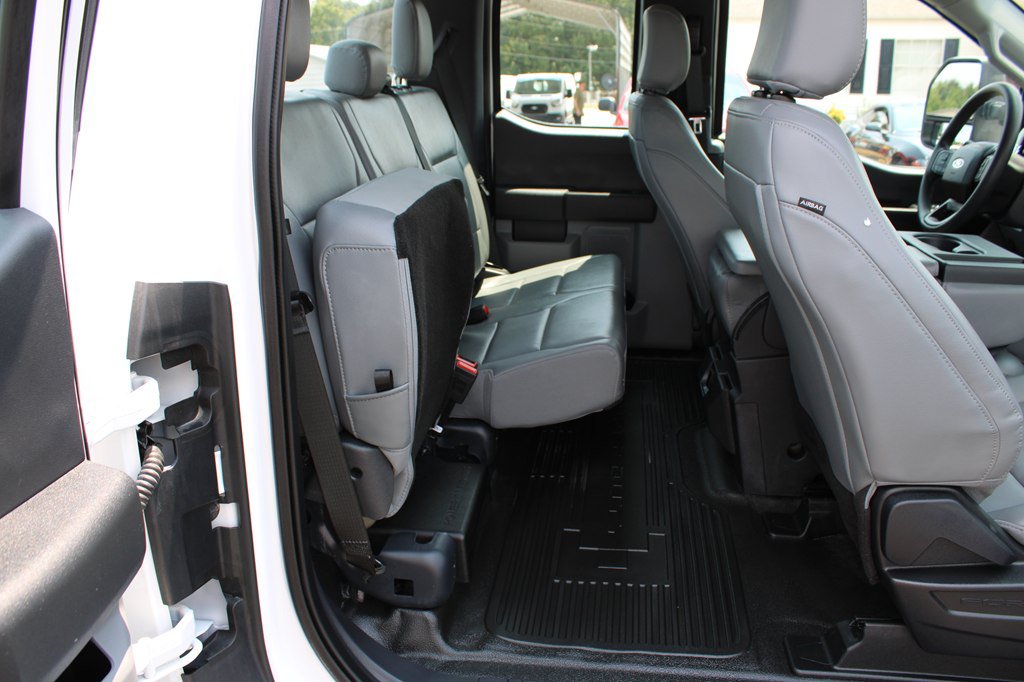 Used 2024 Ford F250 XL w/ XL Chrome Package RWD image 21