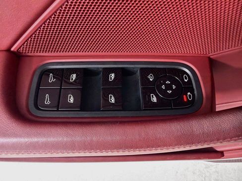 Used 2018 Porsche Panamera Turbo AWD/4WD image 8