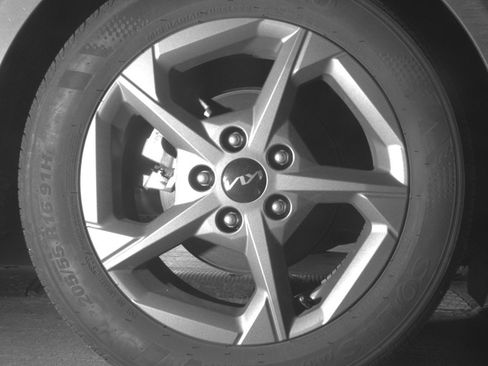 Used 2025 Kia K4 FWD image 15