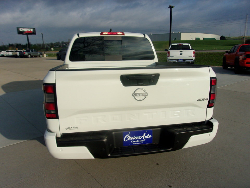 Used 2025 Nissan Frontier SV AWD/4WD image 4