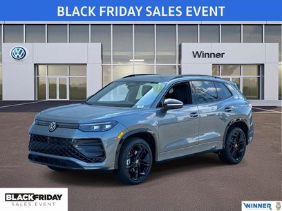 New 2025 Volkswagen Tiguan SE R-Line