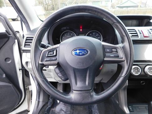 Used 2016 Subaru Forester 2.5i Premium w/ All-Weather Package image 9