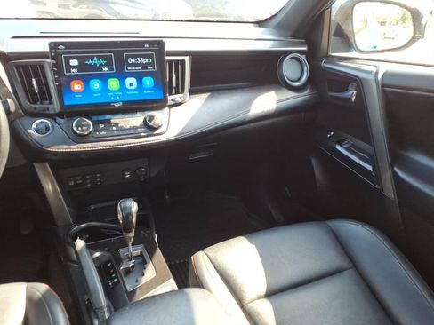 Used 2018 Toyota RAV4 SE w/ Power Extra Value Package AWD/4WD image 14