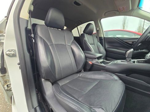 Used 2020 Subaru Legacy Limited image 12