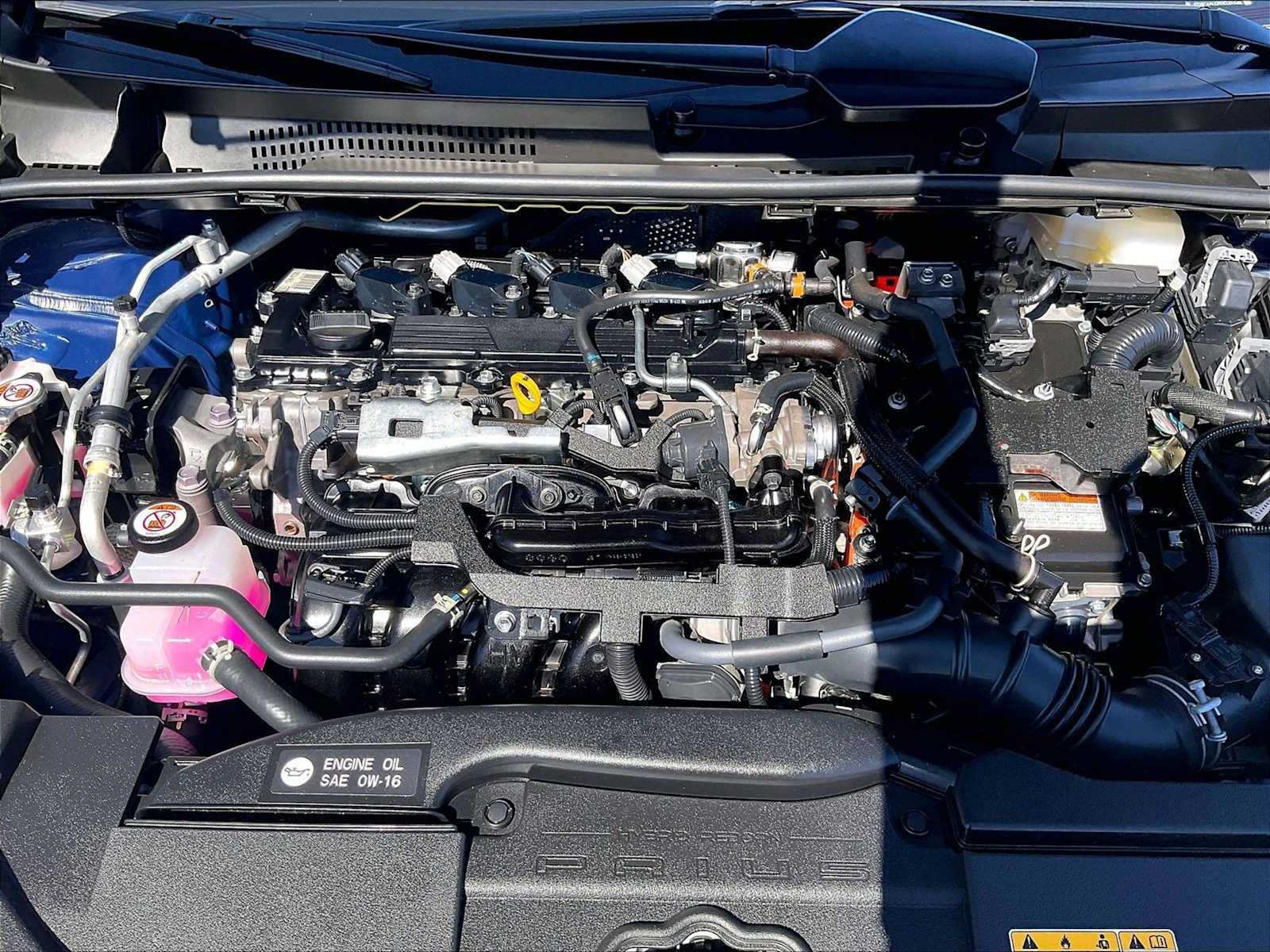 Used 2024 Toyota Prius XLE FWD image 12