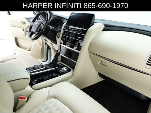 Used 2024 INFINITI QX80 Sensory image 35