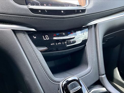 Used 2021 Cadillac XT5 Sportv AWD/4WD image 34