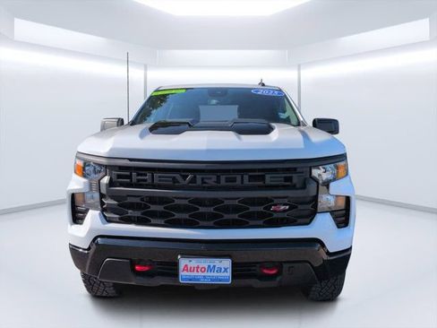 Used 2025 Chevrolet Silverado 1500 Custom Trail Boss AWD/4WD image 8