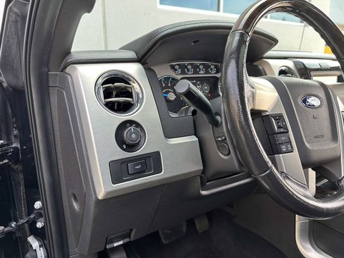 Used 2013 Ford F150 Platinum image 21